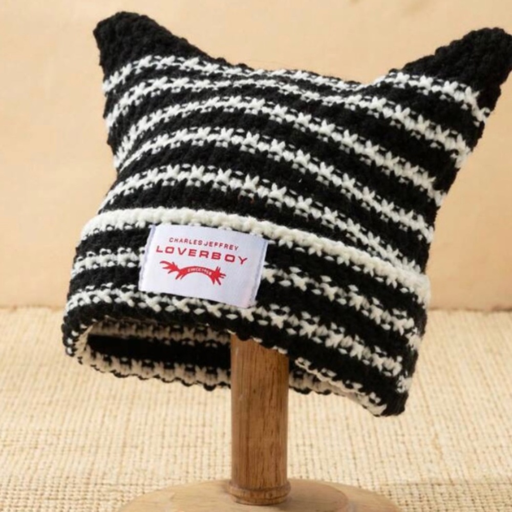LoverBoy black&white horned beanie